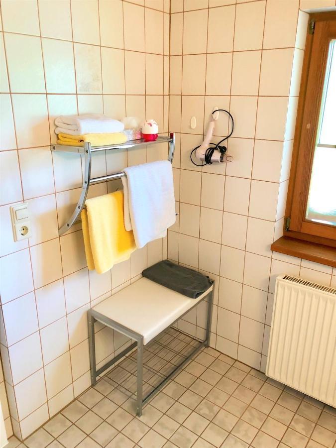 Wohnung #5 Mit Balkon - Zentrale Dennoch Ruhige Lage Mit Terrasse - Stadtbus Vor Der Tuer! Линдау Экстерьер фото